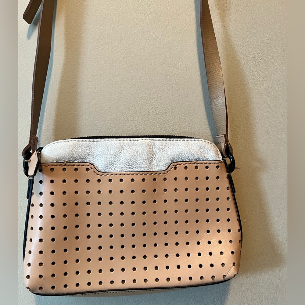 Kelsi Dagger Brooklyn crossbody bag tan and white color blocking. Zip closure.
